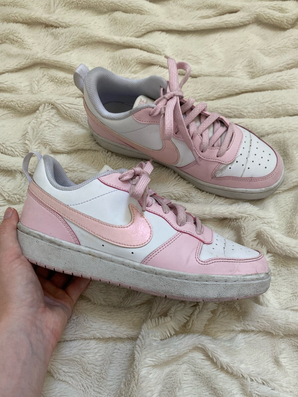 Nike Court Borough Low white/pink sneakers Sz 6Y/ W7.5